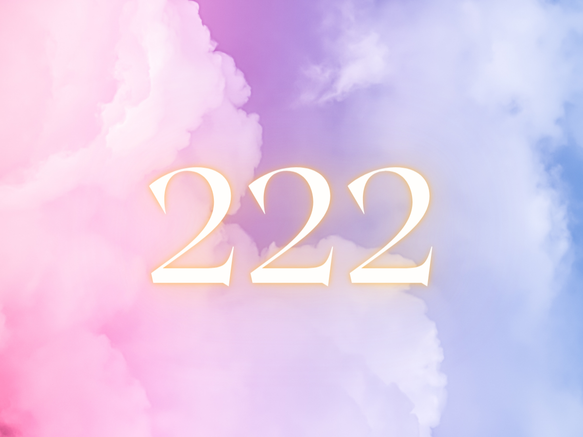 що означає 222